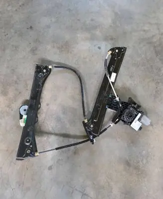 BMW 2 F44 Front door window regulator with motor 9851142 9850392