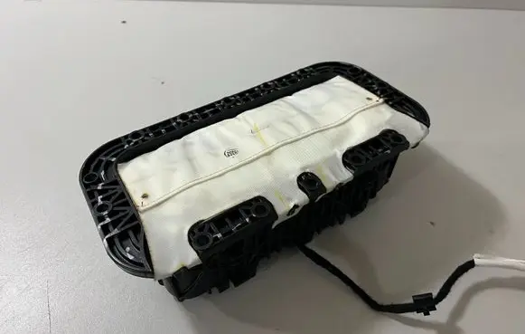 BMW X7 G07 Passenger airbag 9382489