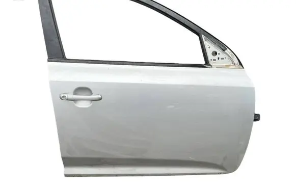 KIA Ceed Front door