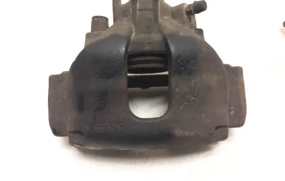 Volvo S60 Front brake caliper 9209724
