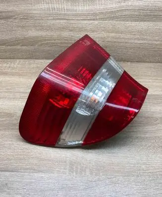 BMW 3 E46 Tailgate rear/tail lights 084441911PF 014441911RX