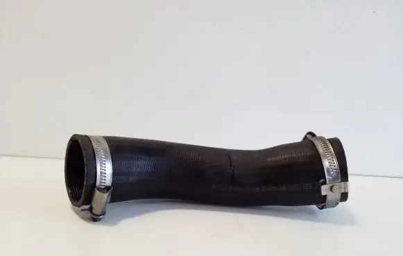 Opel Grandland X Intercooler hose/pipe 9820115680