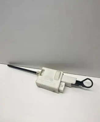 Opel Vivaro Fuel tank cap lock 8200032984 91166189