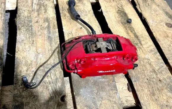 Maserati GranTurismo Rear brake caliper