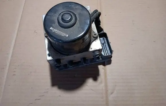 Volkswagen Golf IV ABS Pump 1J0907379P 345734 10094903313