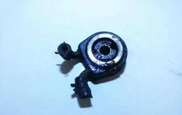 Engine oil radiator