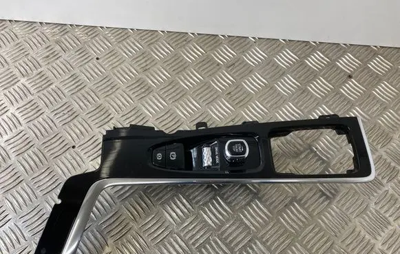 Volvo XC60 Engine start stop button switch P31443818 31417548