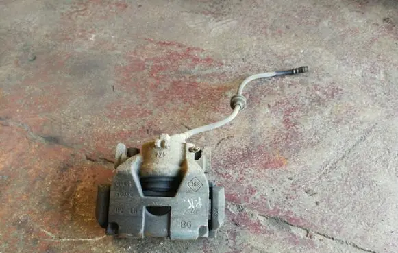 Renault Scenic III - Grand scenic III Front brake caliper