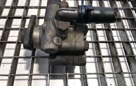 Power steering pump