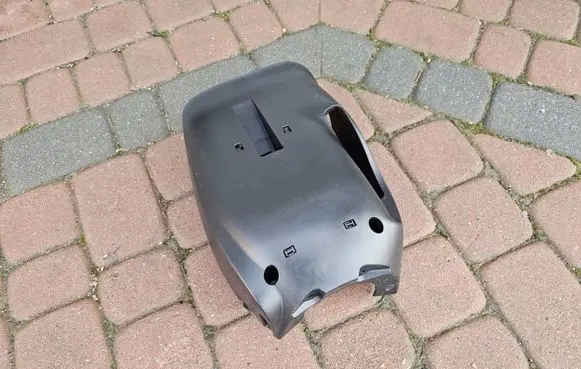 Renault Megane IV Steering wheel column trim 484728371R