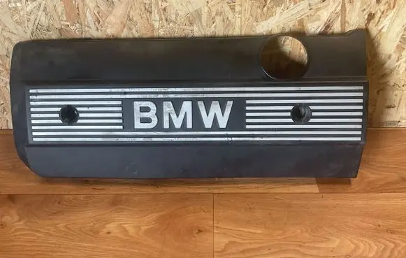 BMW 5 E60 E61 Engine cover (trim) 7526445