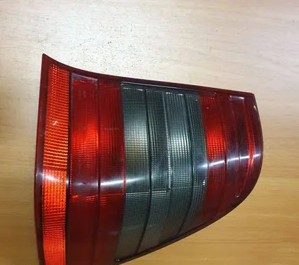 Mercedes-Benz C W202 Rear/tail lights 2028204064