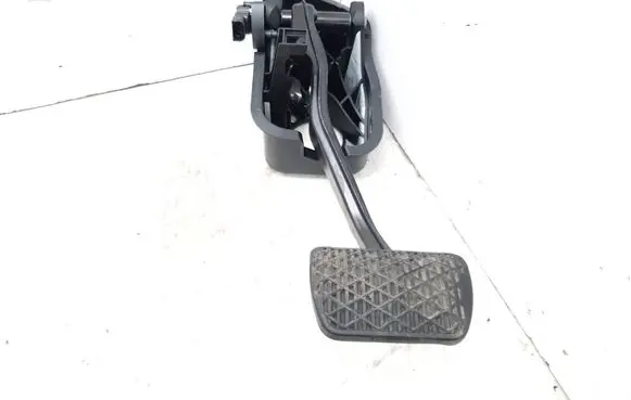 Mercedes-Benz C W205 Brake pedal A2052920415 A2059059202 10172401253