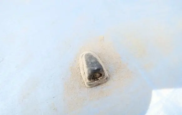 Nissan Sunny Windshield washer spray nozzle 