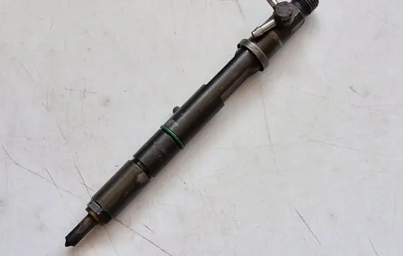 Audi A6 S6 C5 4B Fuel injector 059130201E 0432133836