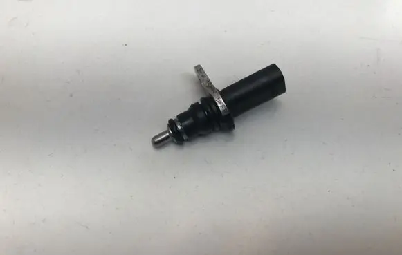 Coolant temperature sensor
