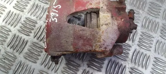 Volkswagen Golf IV Front brake caliper