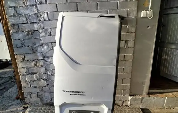 Ford Transit Custom Rear door