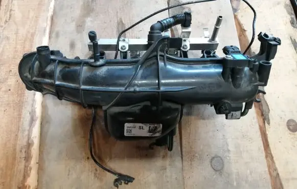Buick Encore I Intake manifold 55581014