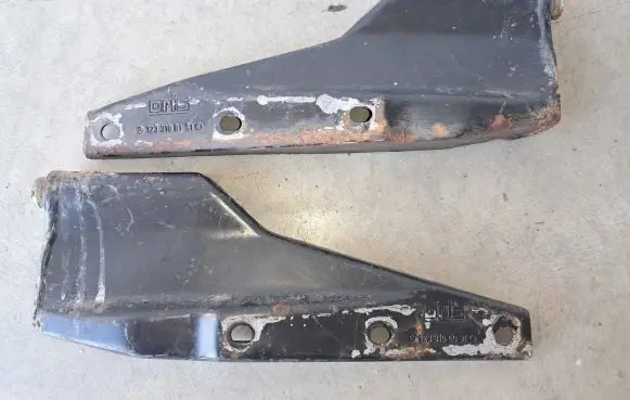 Mercedes-Benz W123 Tow bar 1233100191