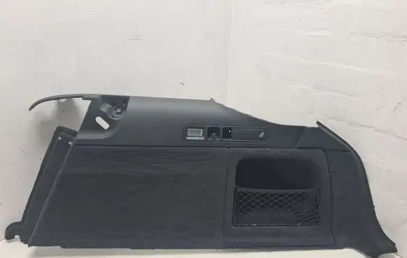 Trunk/boot side trim panel