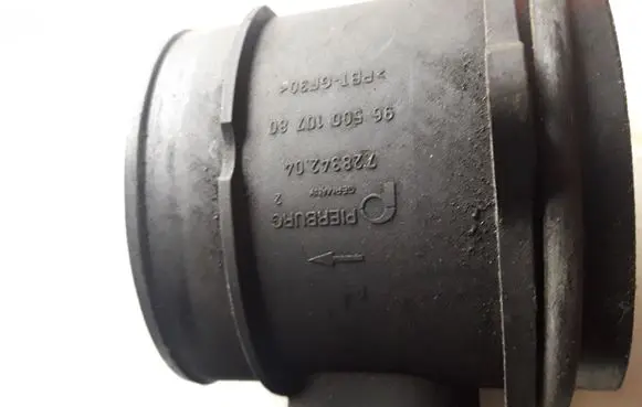 Peugeot 407 Mass air flow meter 9650010780