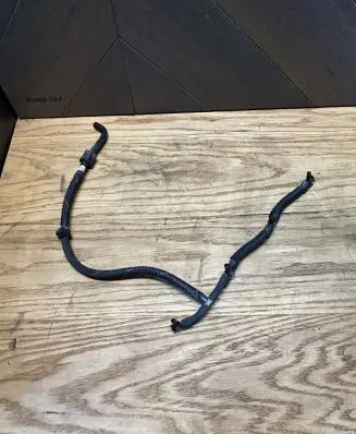 Fuel return line/hose