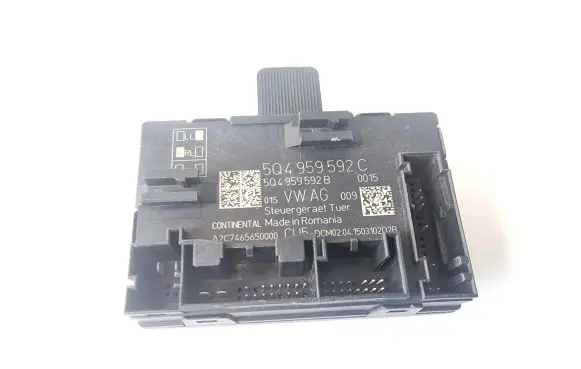 Volkswagen Golf VII Door control unit/module 5Q4959592C