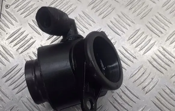 Audi A6 S6 C6 4F Breather hose/pipe 