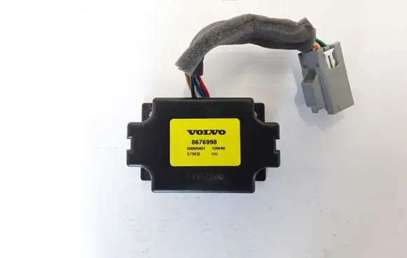 Volvo C70 Radio/CD/DVD/GPS head unit 8676998