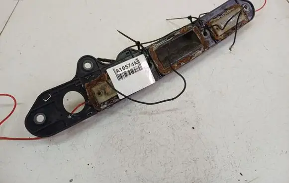 Volkswagen Jetta V Trunk door license plate light bar 