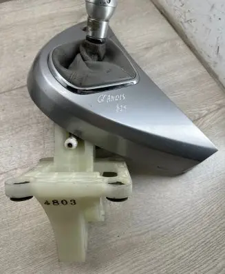 Mitsubishi Grandis Gear shifter/selector MN166423 GN22104320