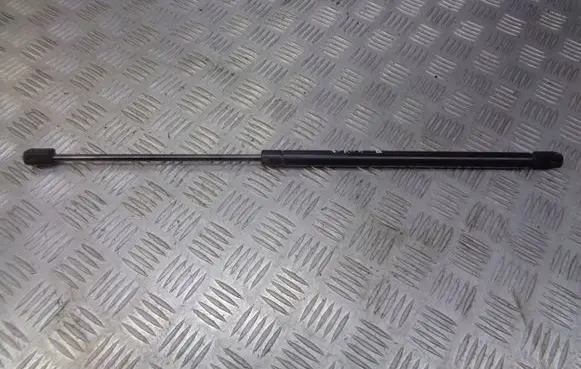 Opel Corsa B Shock absorber/damper mounting bracket 