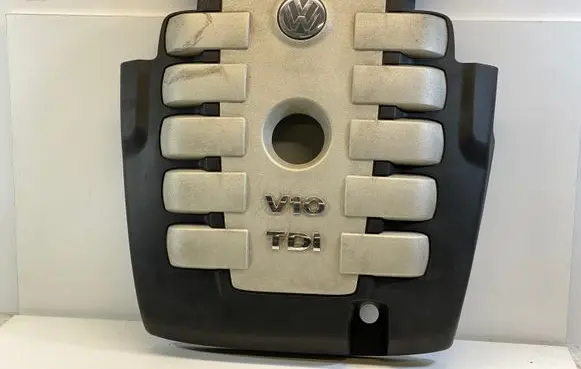 Volkswagen Touareg I Engine cover (trim) 07Z103935H