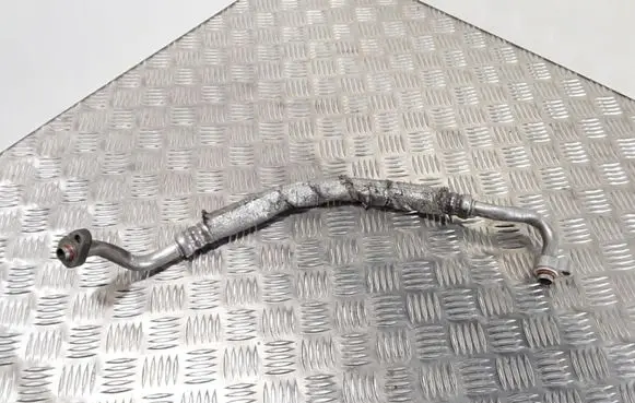 Ford C-MAX I Air conditioning (A/C) pipe/hose