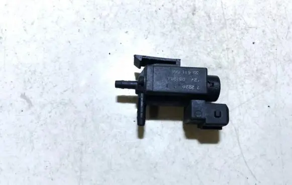 Volvo S60 Turbo solenoid valve 30611668 72224010