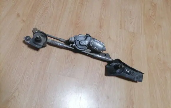 Mazda 6 Front wiper linkage and motor 1593001431