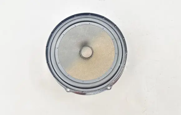 Skoda Octavia Mk2 (1Z) Front door speaker 1Z0035411A