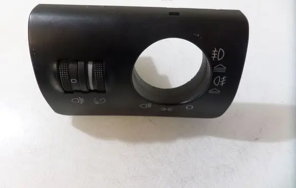 Citroen C5 Light switch 11100309