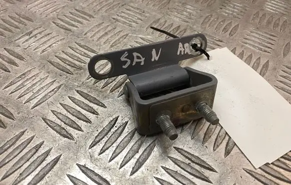 Hyundai Santa Fe Tailgate/trunk/boot hinge