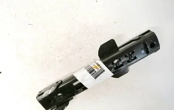 Audi A3 S3 8P Seat belt adjustment rail 502007010176