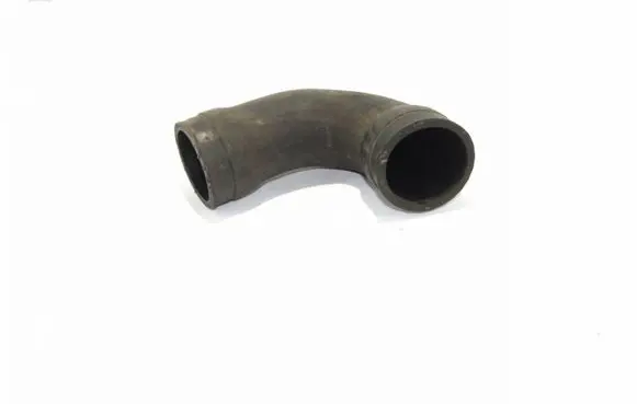 Volkswagen PASSAT B5.5 Intercooler hose/pipe 059145832