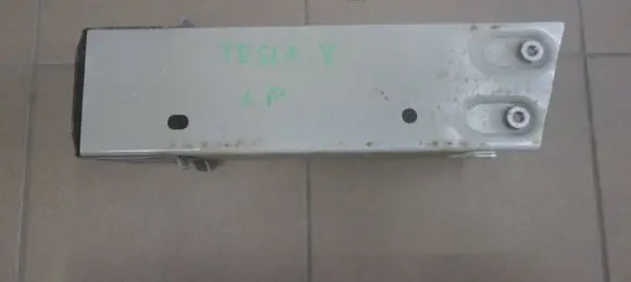 Tesla Model Y Front bumper shock/impact absorber 148746100D