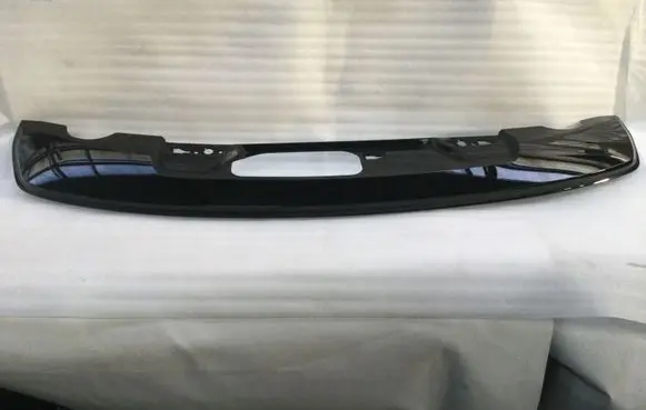 Volvo XC40 Rear bumper lower part trim 32273898 32273900