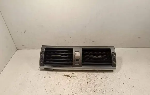 BMW X6 E71 Dash center air vent grill 9210705