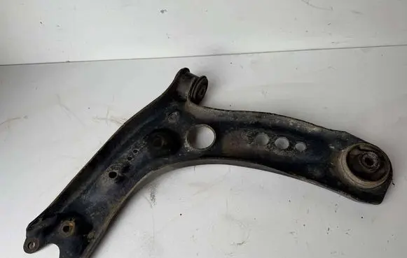 Front lower control arm/wishbone