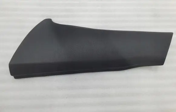 BMW X6 E71 (B) pillar trim (bottom) 9113141