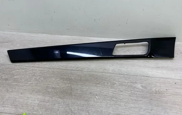 Porsche Panamera (971) Other front door trim element 971867061K