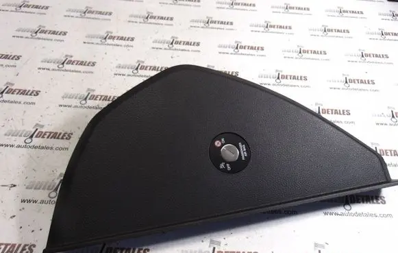 Hyundai i30 Dashboard side end trim 84785A6900