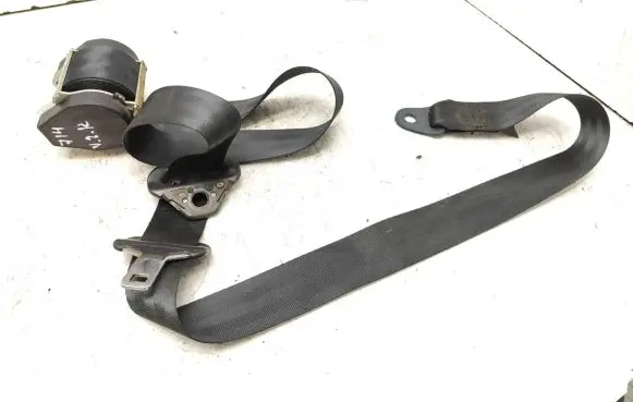 Fiat Scudo Rear seatbelt 14972580XX E20405044